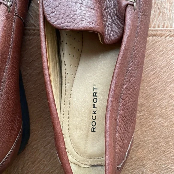 Rockport Men's Chestnut Brown Leather Slip-On Loafers
